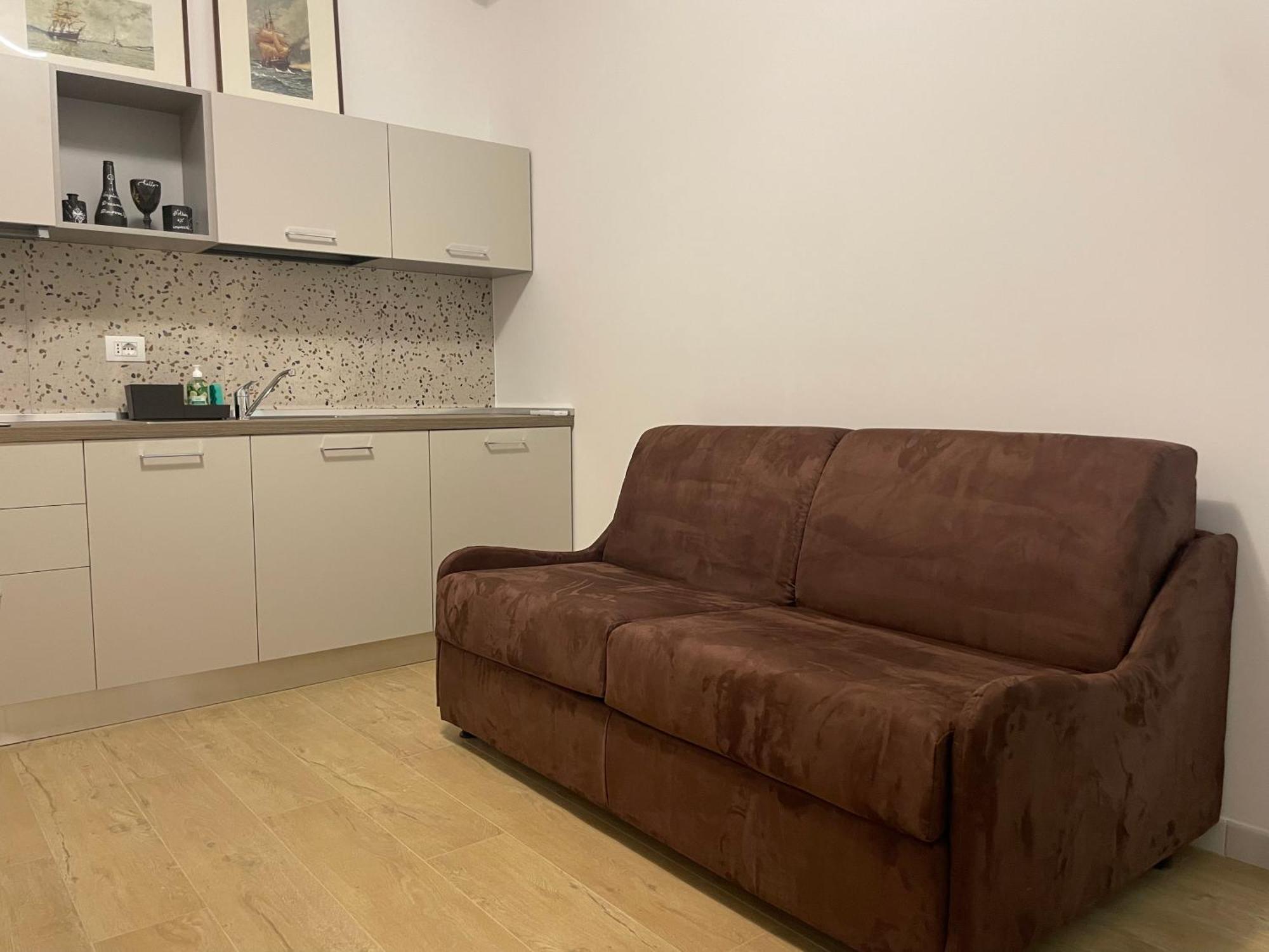 Apartment Condottieri's Hidden Rom
